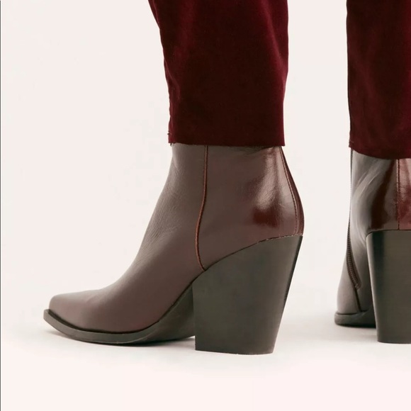 NEW Jeffrey Campbell Flynn Burgundy Boots Size 7 - Picture 2 of 16